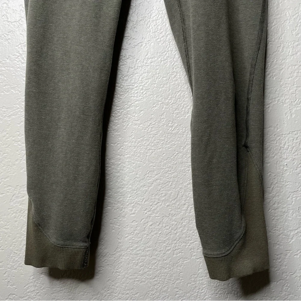 Lululemon Refine Crop Leggings Striped Green Ribbed Workout Pants - Picture 8 of 14